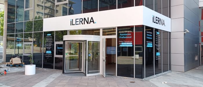 37f95646 1932 4d20 9378 5bd55caac9d3